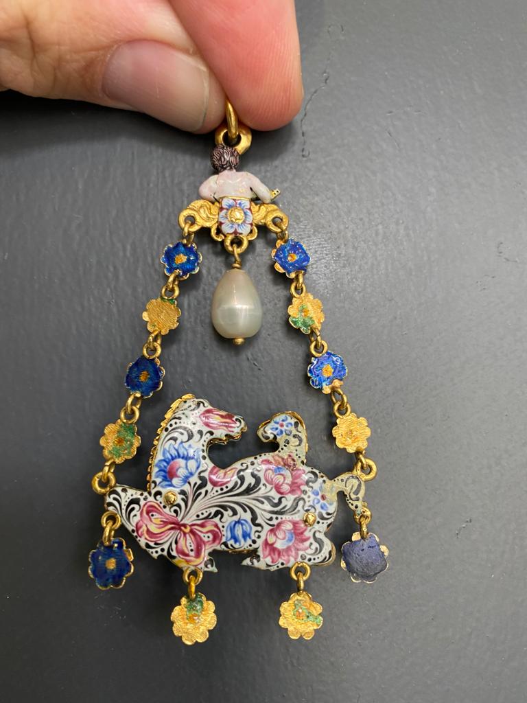 Majorcan pendant
