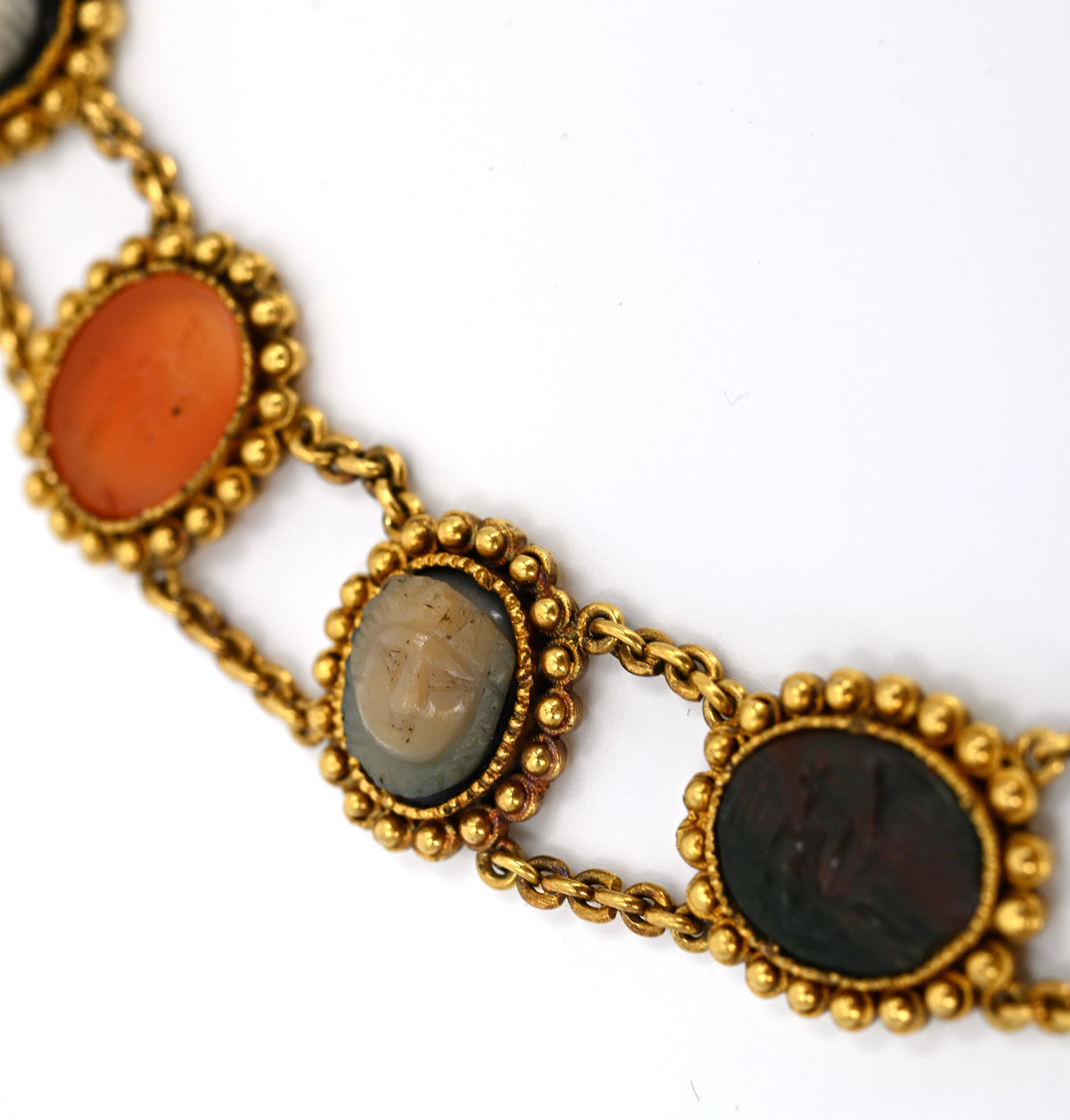 Intaglio necklace suite